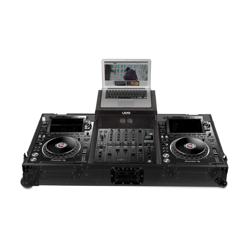 udg-ultimate-flight-case-pioneer-cdj-3000-900nxs2-plus-laptop-shelf-wheels-black-3__preview Flight Case for Pioneer DDJ-1000 - Image 3